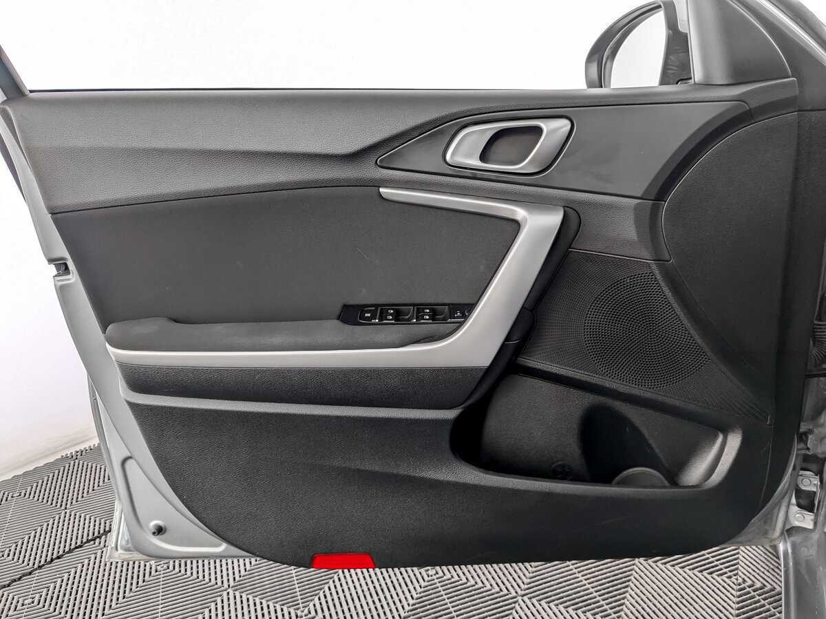 Kia Ceed с пробегом — 2021 год. Фото: #14