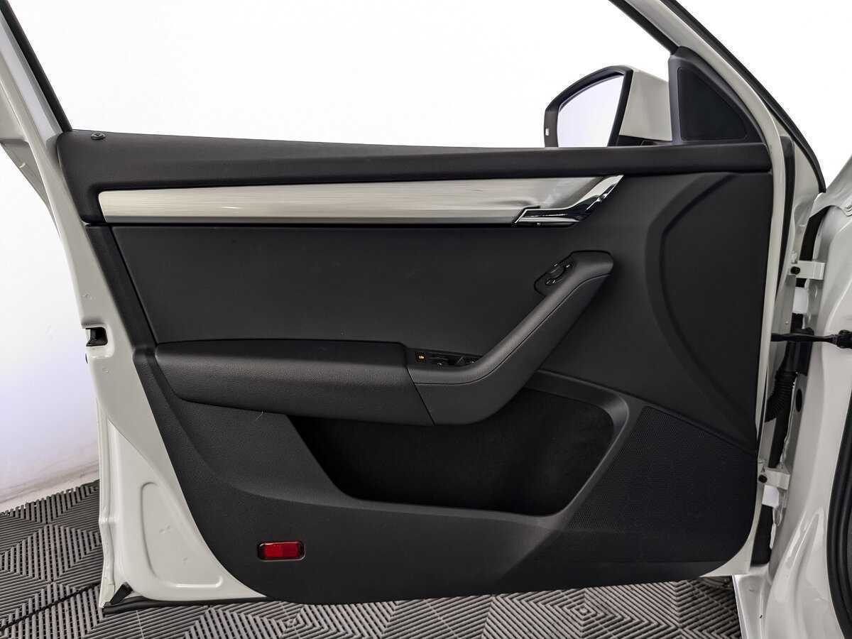 Skoda Octavia с пробегом — 2019 год. Фото: #13