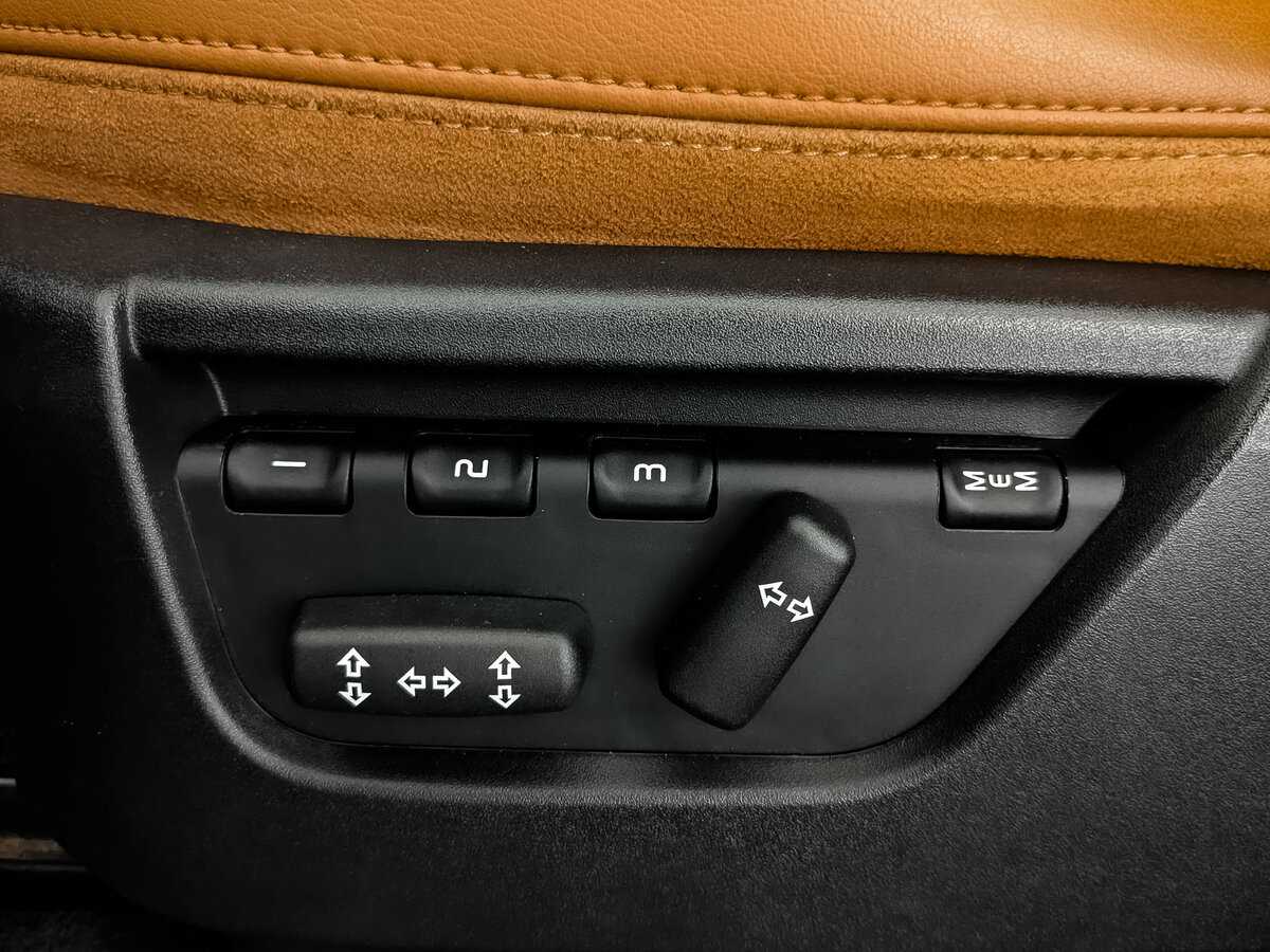 Land Rover Freelander с пробегом — 2014 год. Фото: #21