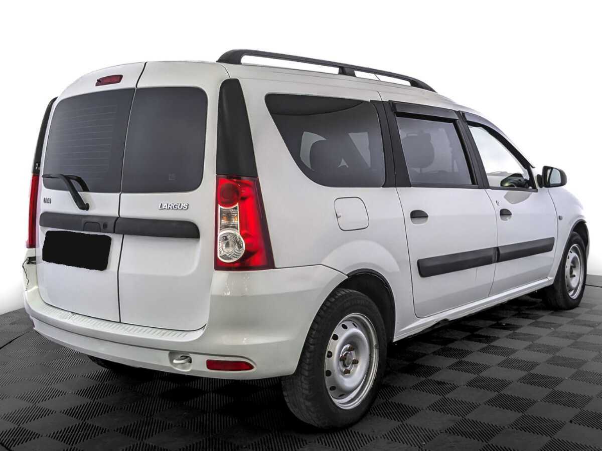 Lada (ВАЗ) Largus с пробегом — 2019 год. Фото: #4