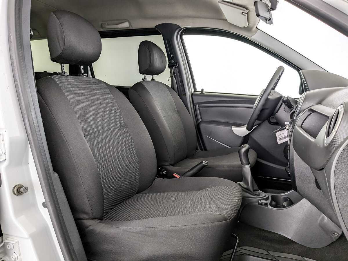 Lada (ВАЗ) Largus с пробегом — 2019 год. Фото: #18