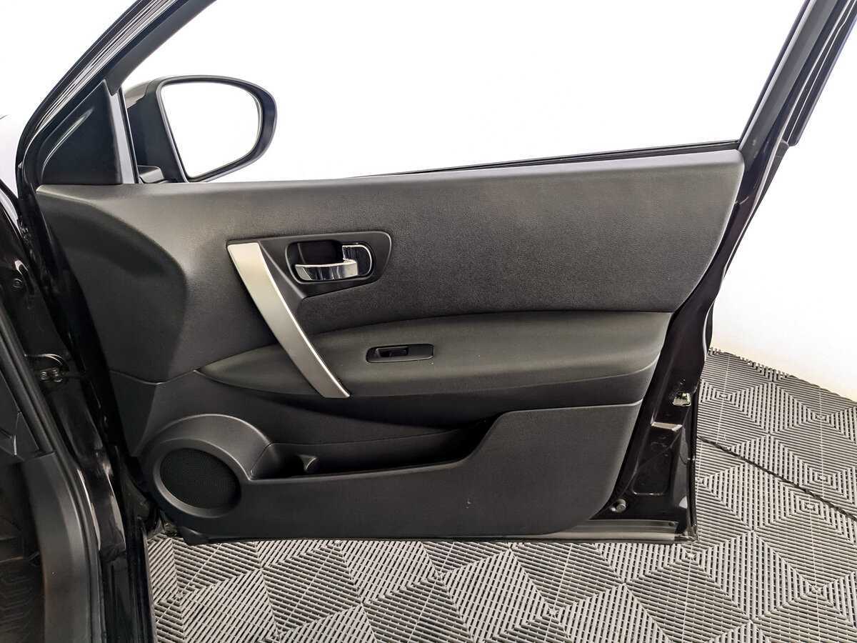 Nissan Qashqai с пробегом — 2012 год. Фото: #18