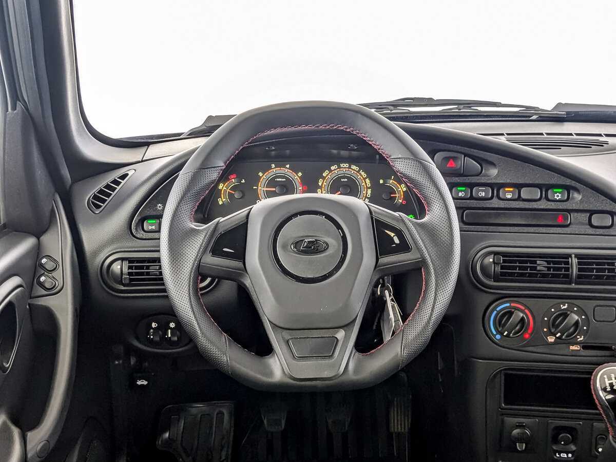 Lada (ВАЗ) Niva с пробегом — 2023 год. Фото: #15