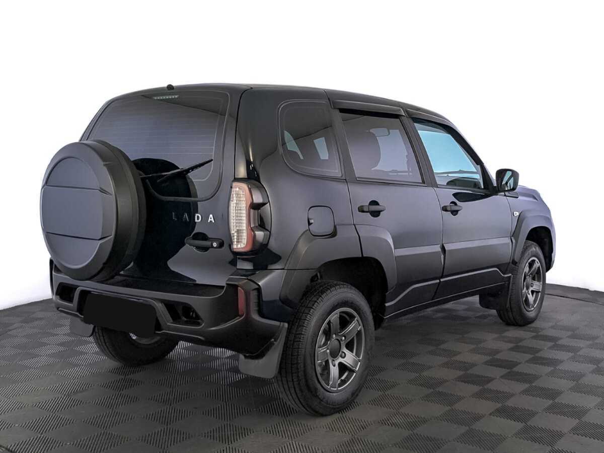 Lada (ВАЗ) Niva с пробегом — 2023 год. Фото: #4