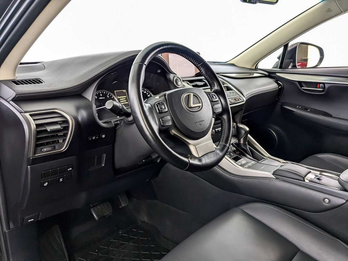 Lexus NX с пробегом — 2018 год. Фото: #13