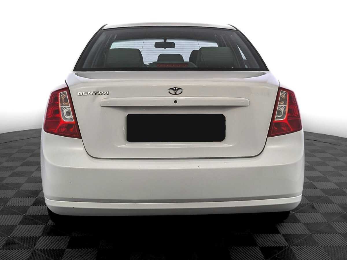 Daewoo Gentra с пробегом — 2014 год. Фото: #5