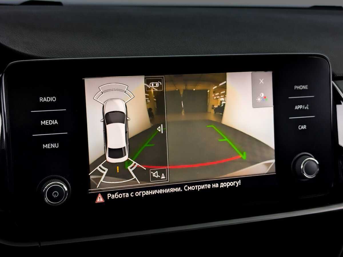 Volkswagen Polo с пробегом — 2020 год. Фото: #21