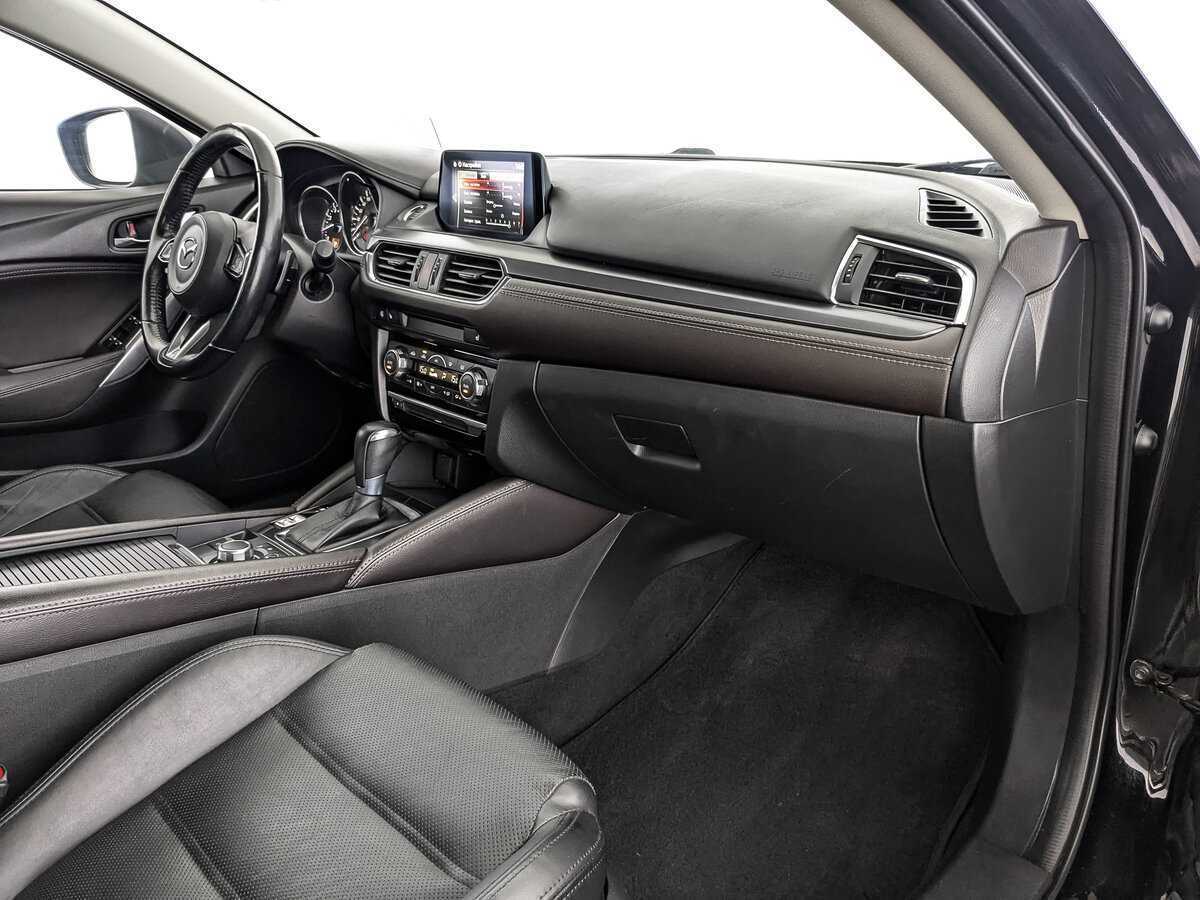 Mazda 6 с пробегом — 2016 год. Фото: #8