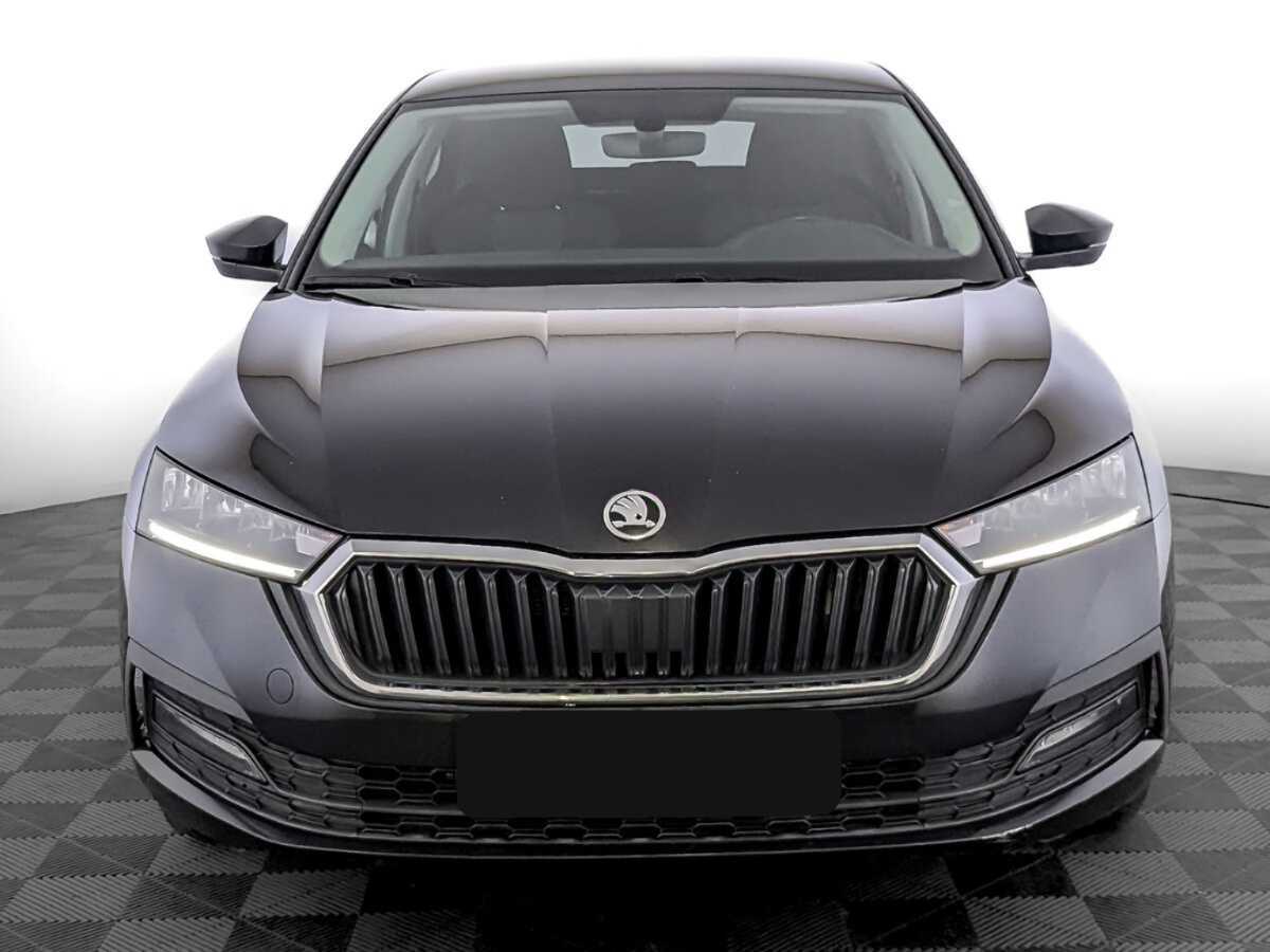 Skoda Octavia с пробегом — 2021 год. Фото: #1