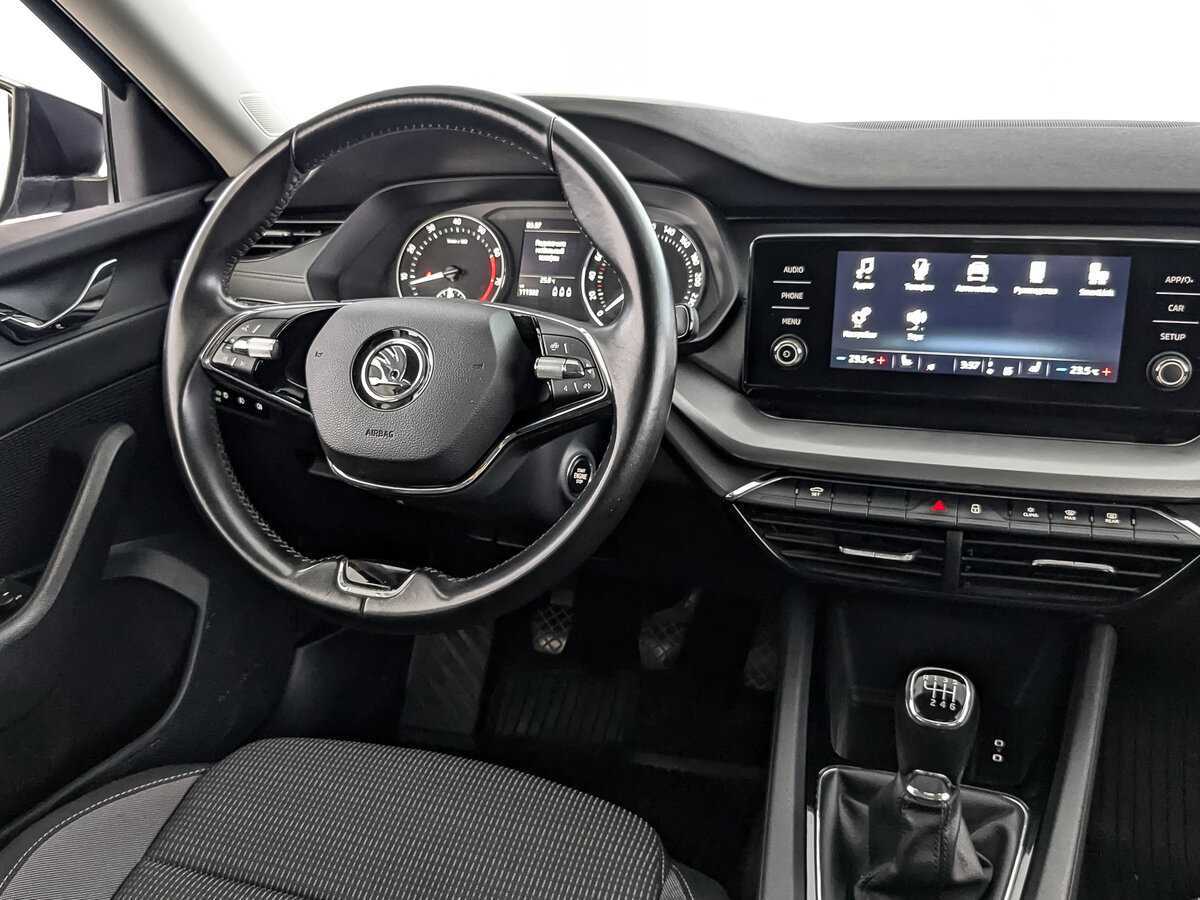 Skoda Octavia с пробегом — 2021 год. Фото: #21