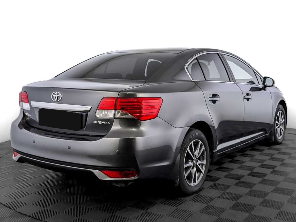 Toyota Avensis с пробегом — 2012 год. Фото: #4