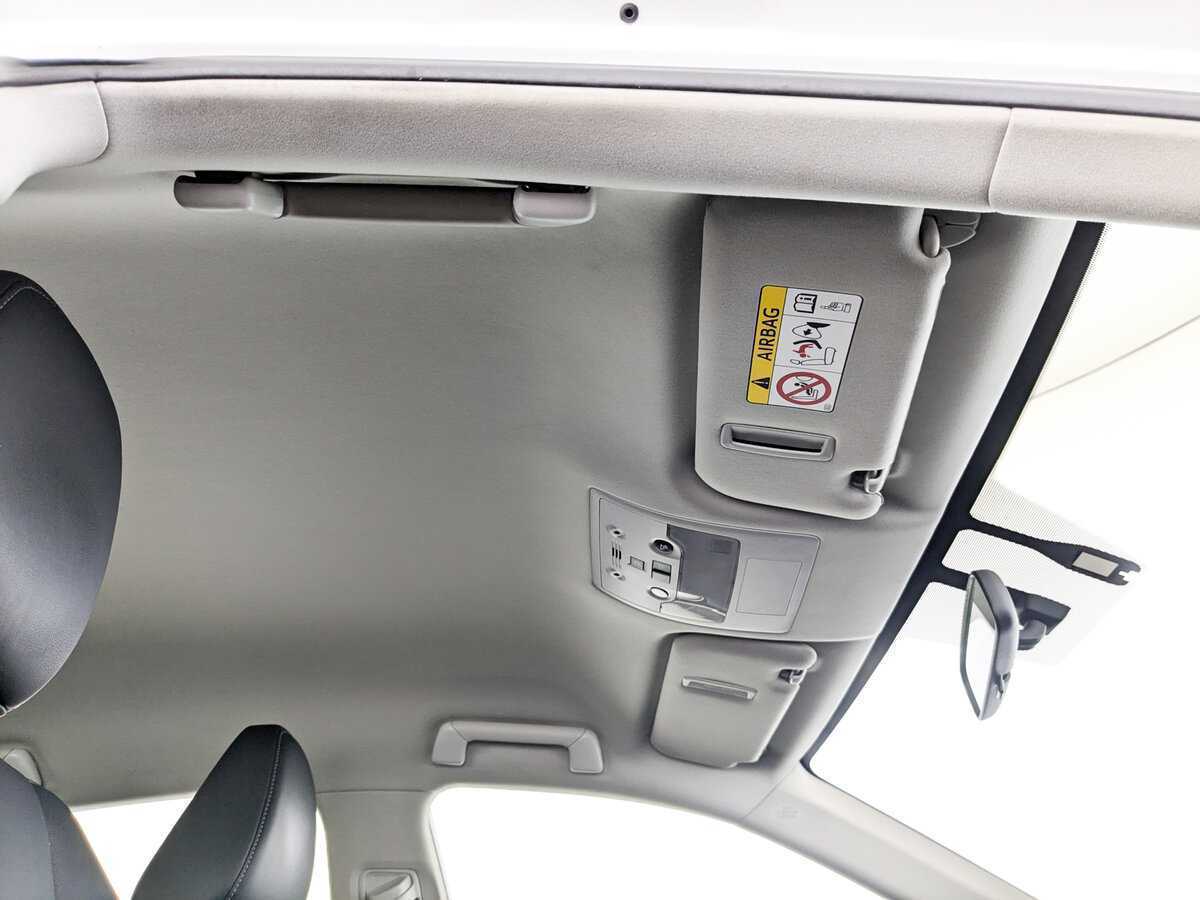 Lexus IS с пробегом — 2014 год. Фото: #17