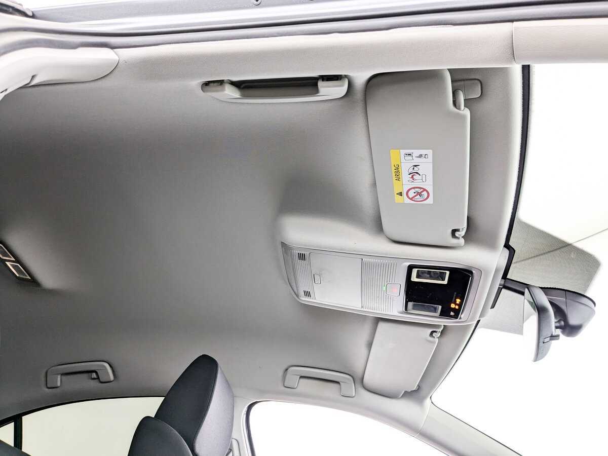 Skoda Octavia с пробегом — 2021 год. Фото: #17