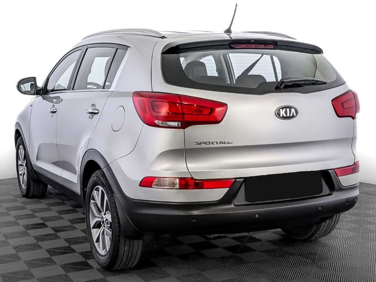 Kia Sportage с пробегом — 2015 год. Фото: #6