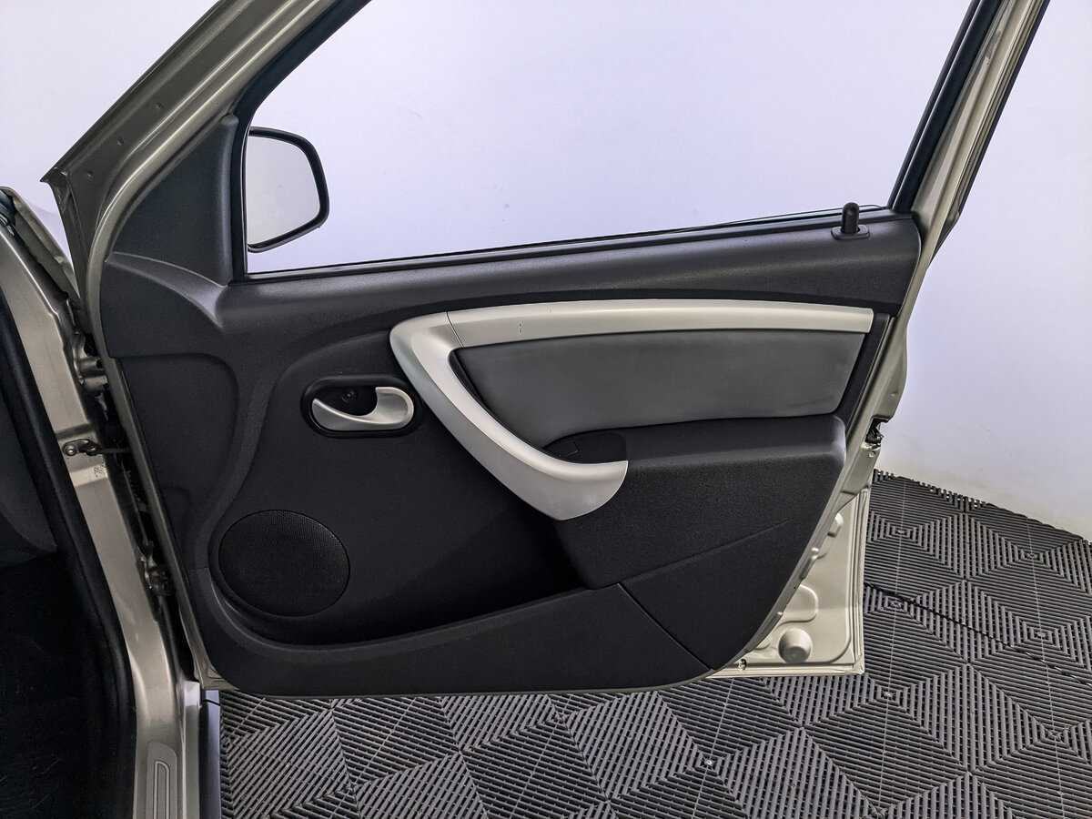 Lada (ВАЗ) Largus с пробегом — 2019 год. Фото: #20