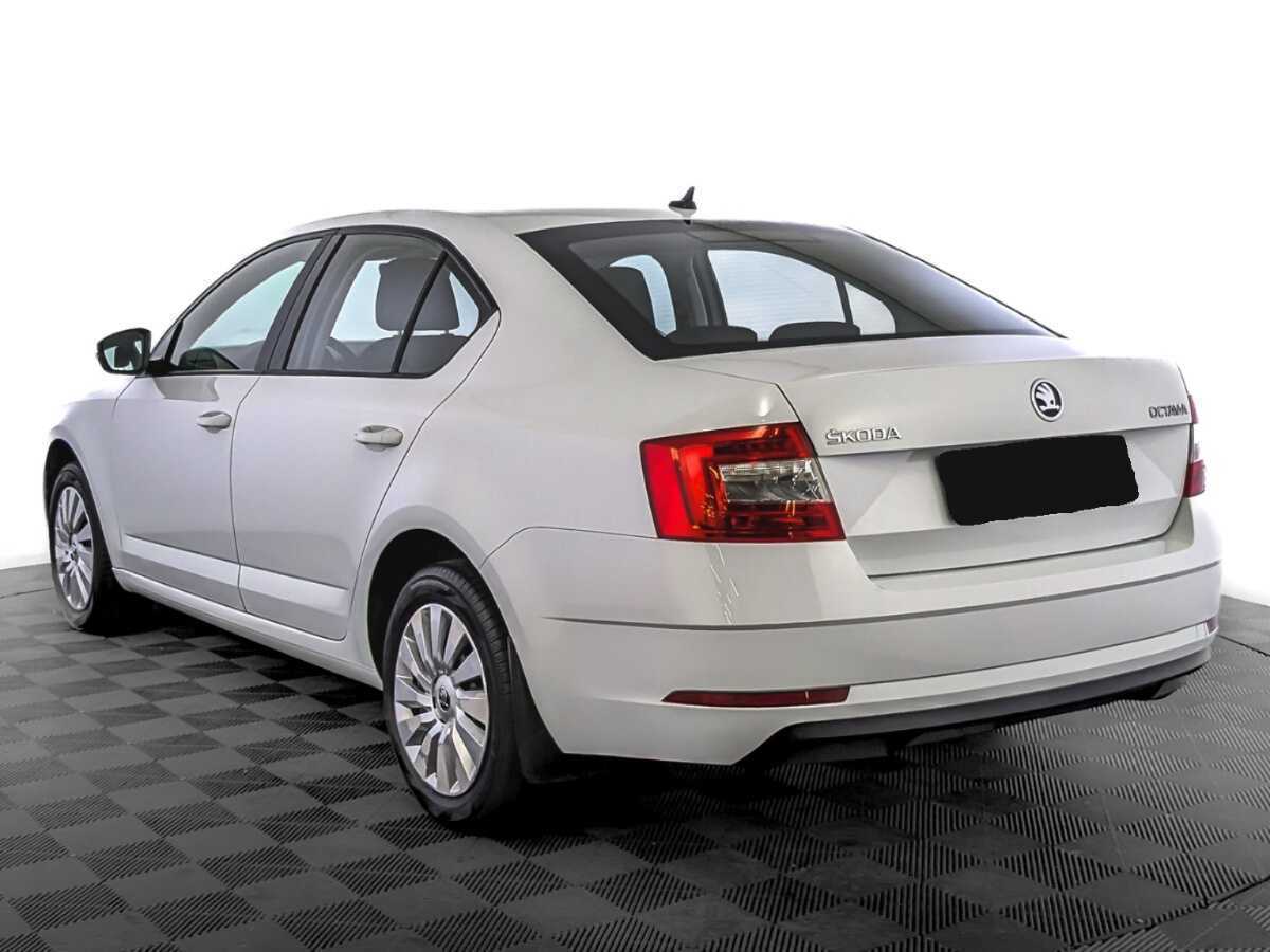 Skoda Octavia с пробегом — 2019 год. Фото: #6
