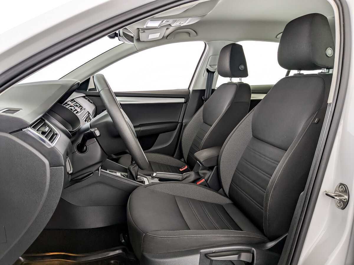 Skoda Octavia с пробегом — 2019 год. Фото: #15