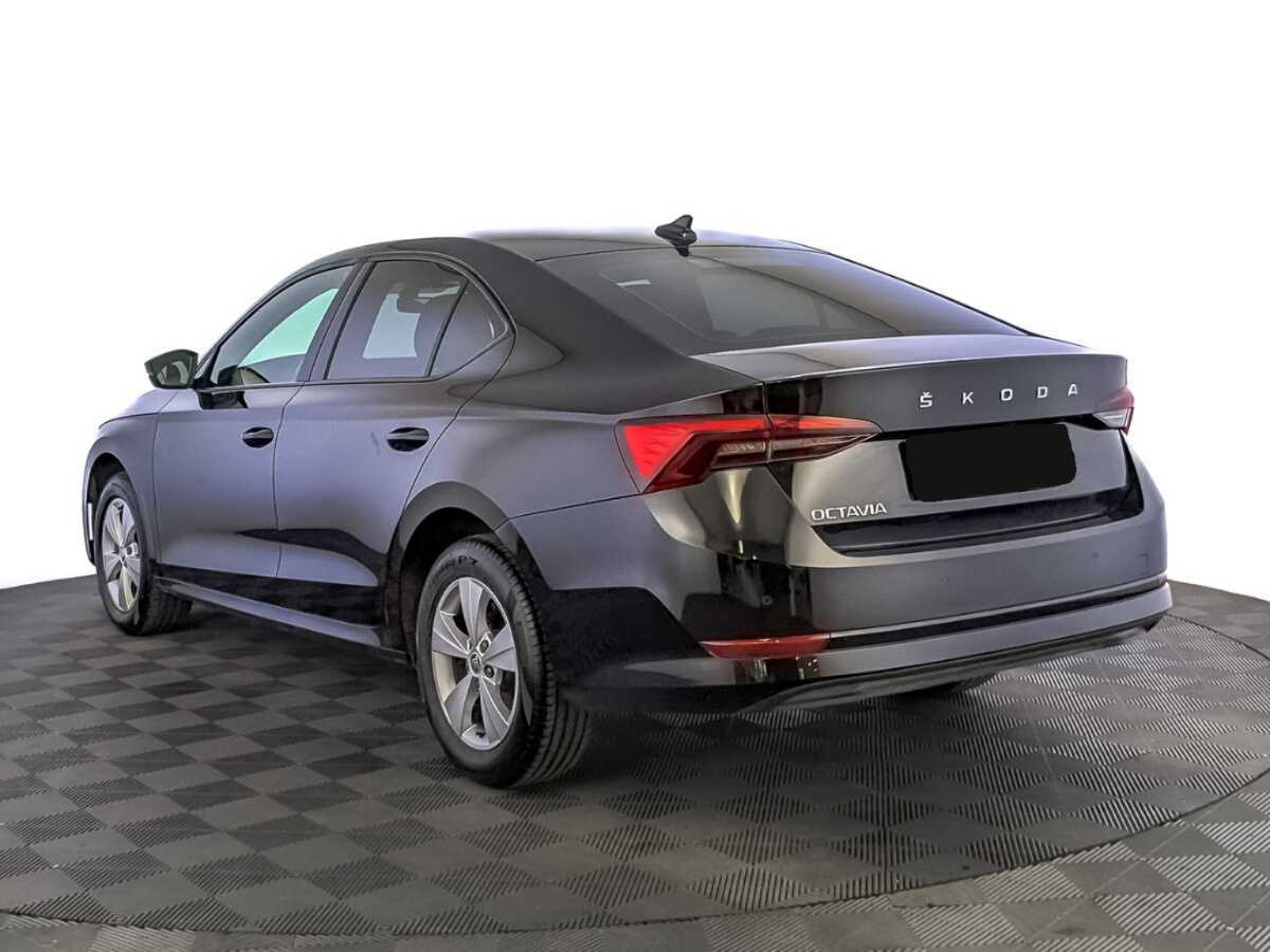 Skoda Octavia с пробегом — 2021 год. Фото: #6