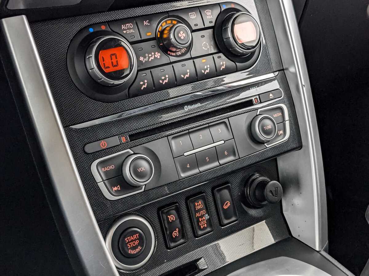 Renault Koleos с пробегом — 2015 год. Фото: #16