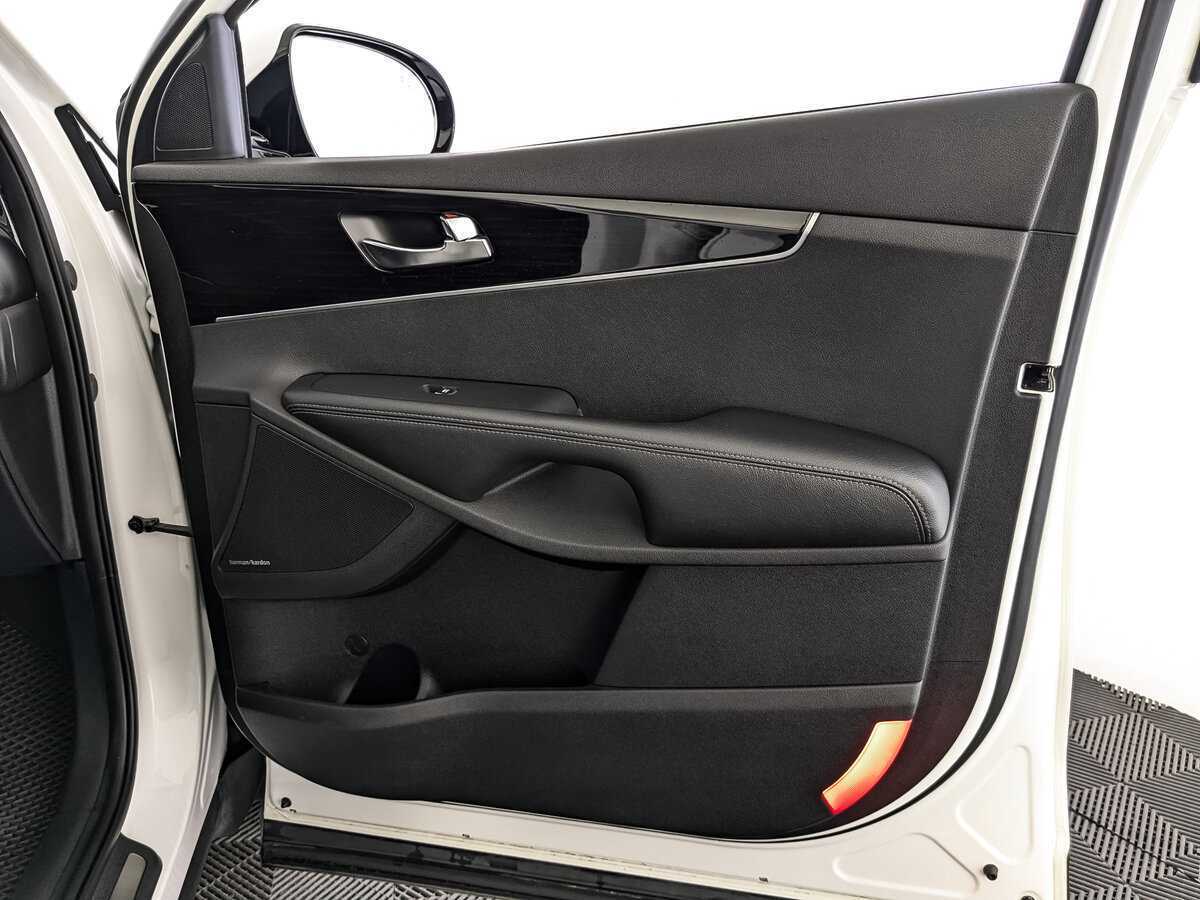 Kia Sorento с пробегом — 2019 год. Фото: #20