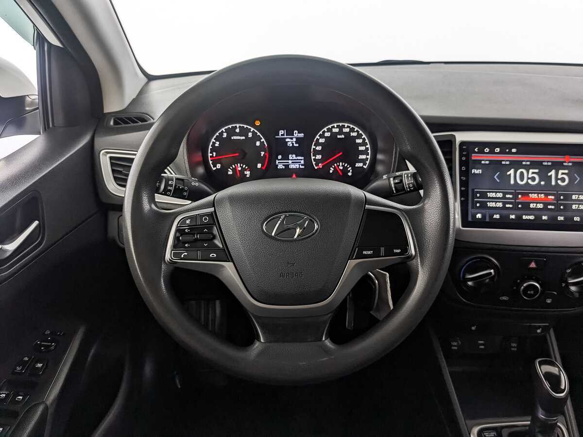 Hyundai Solaris с пробегом — 2020 год. Фото: #15