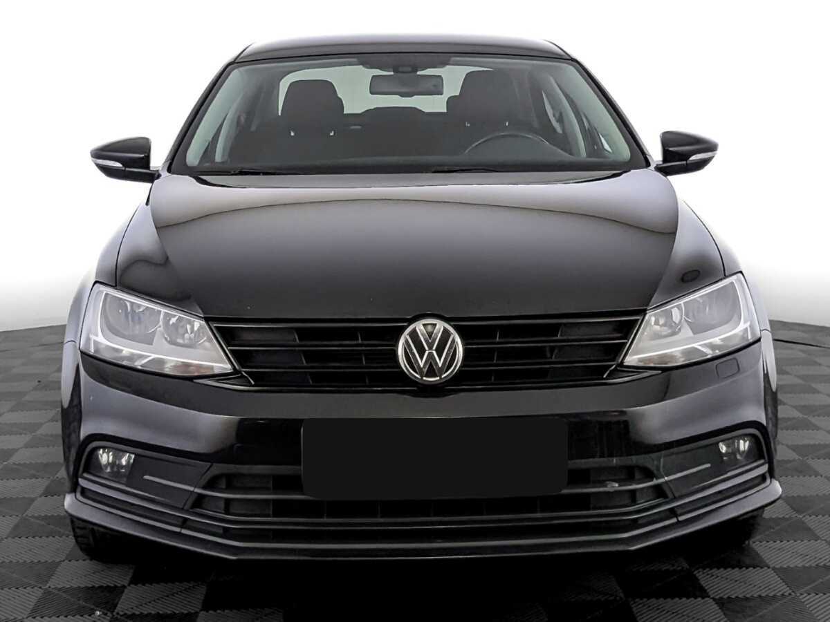 Volkswagen Jetta с пробегом — 2015 год. Фото: #1