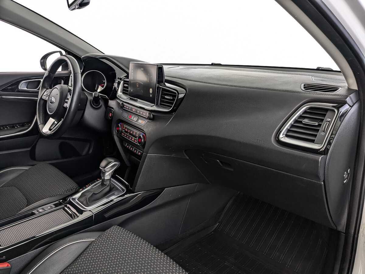 Kia Ceed с пробегом — 2019 год. Фото: #8
