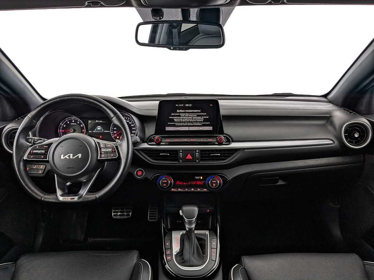 Kia Cerato с пробегом — 2021 год. Фото: #9