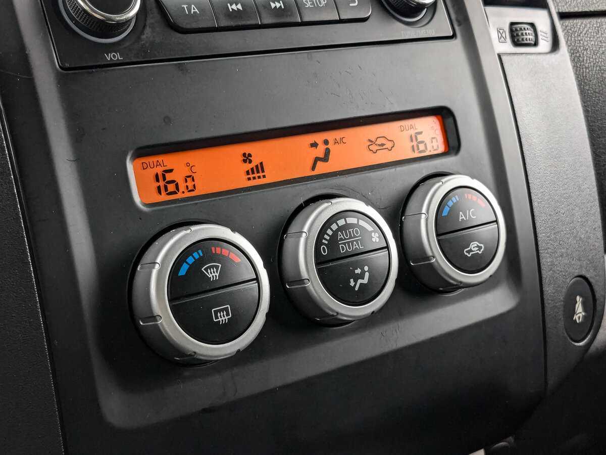 Nissan Pathfinder с пробегом — 2012 год. Фото: #16