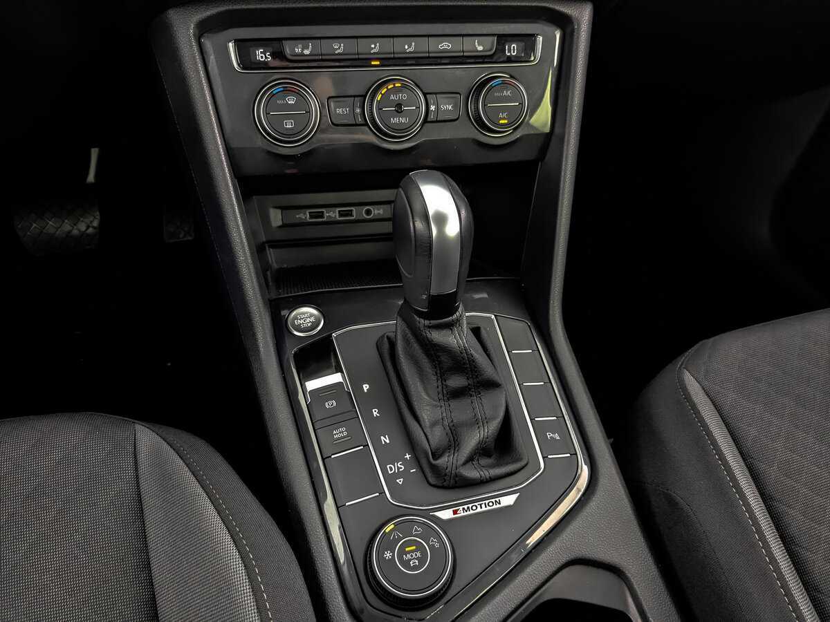 Volkswagen Tiguan с пробегом — 2020 год. Фото: #21