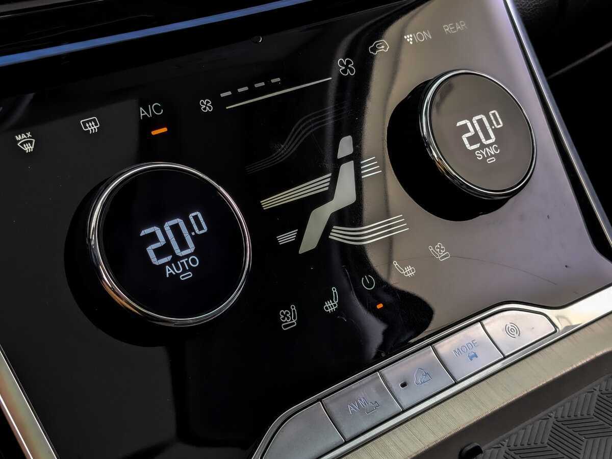 EXEED VX с пробегом — 2022 год. Фото: #21