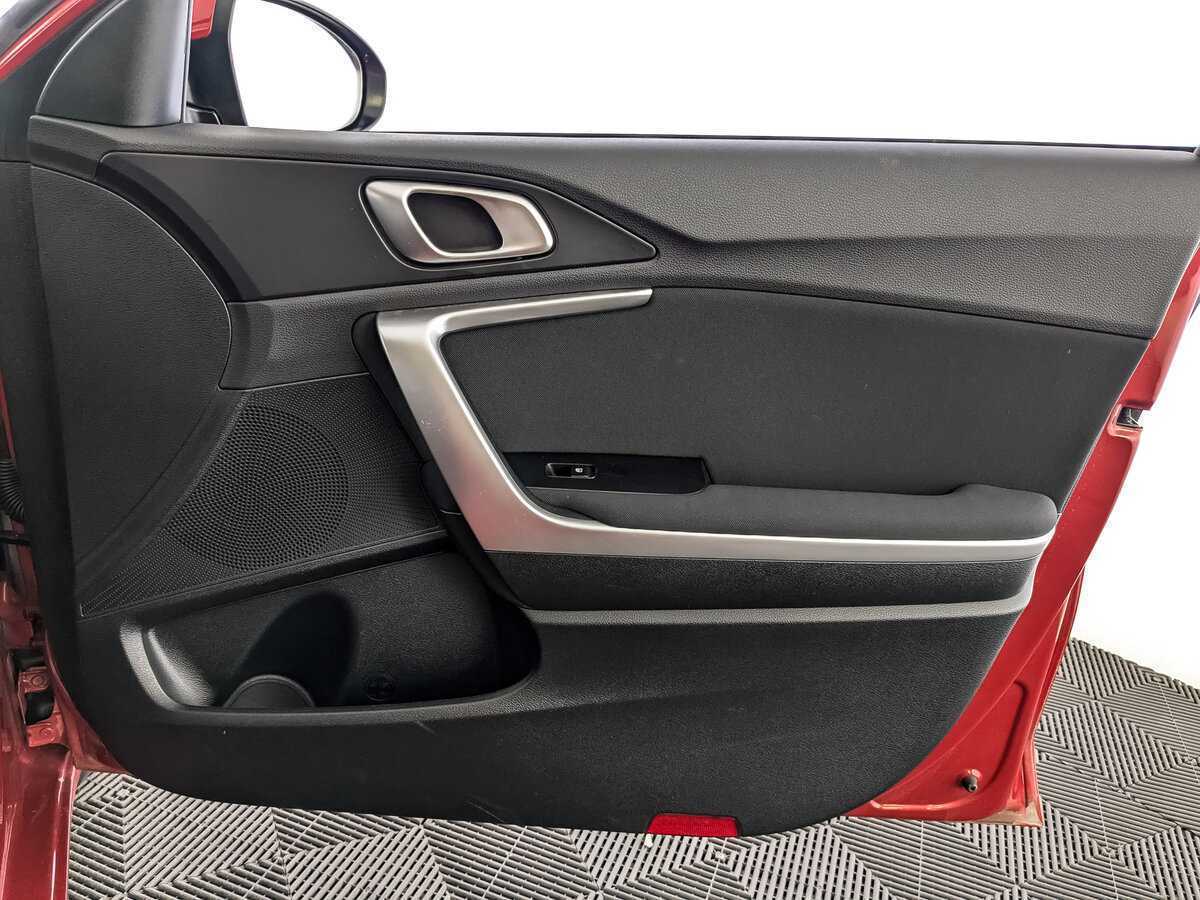 Kia Ceed с пробегом — 2021 год. Фото: #20