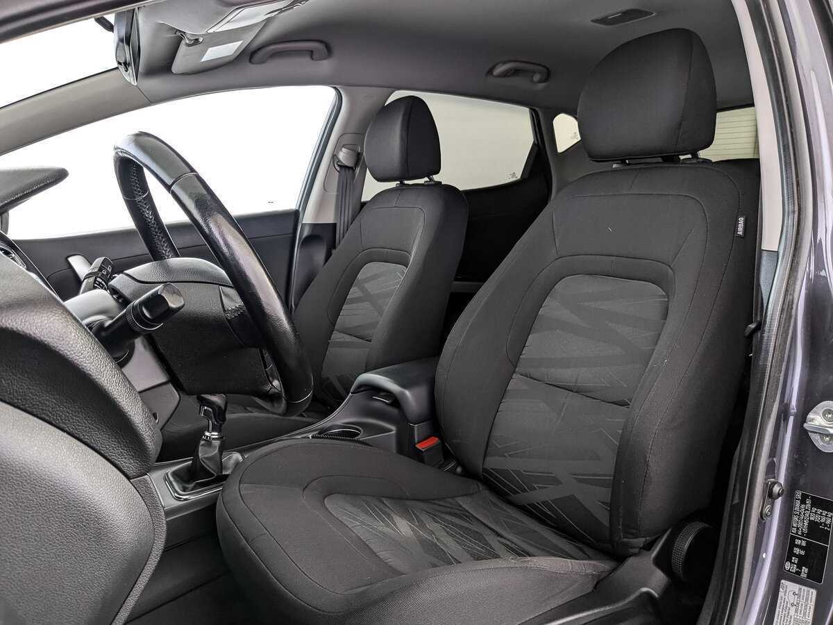 Kia Ceed с пробегом — 2015 год. Фото: #15