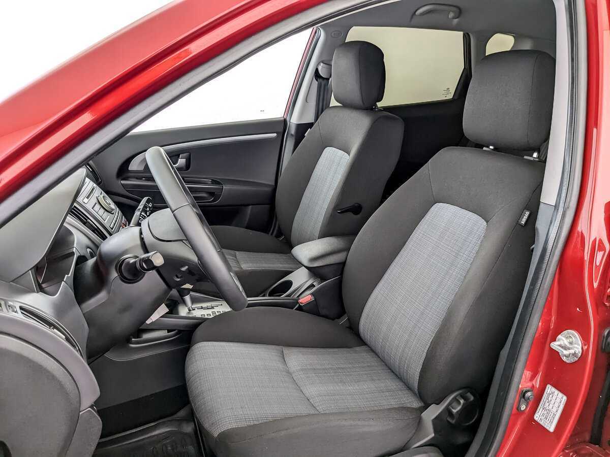 Kia Ceed с пробегом — 2012 год. Фото: #15