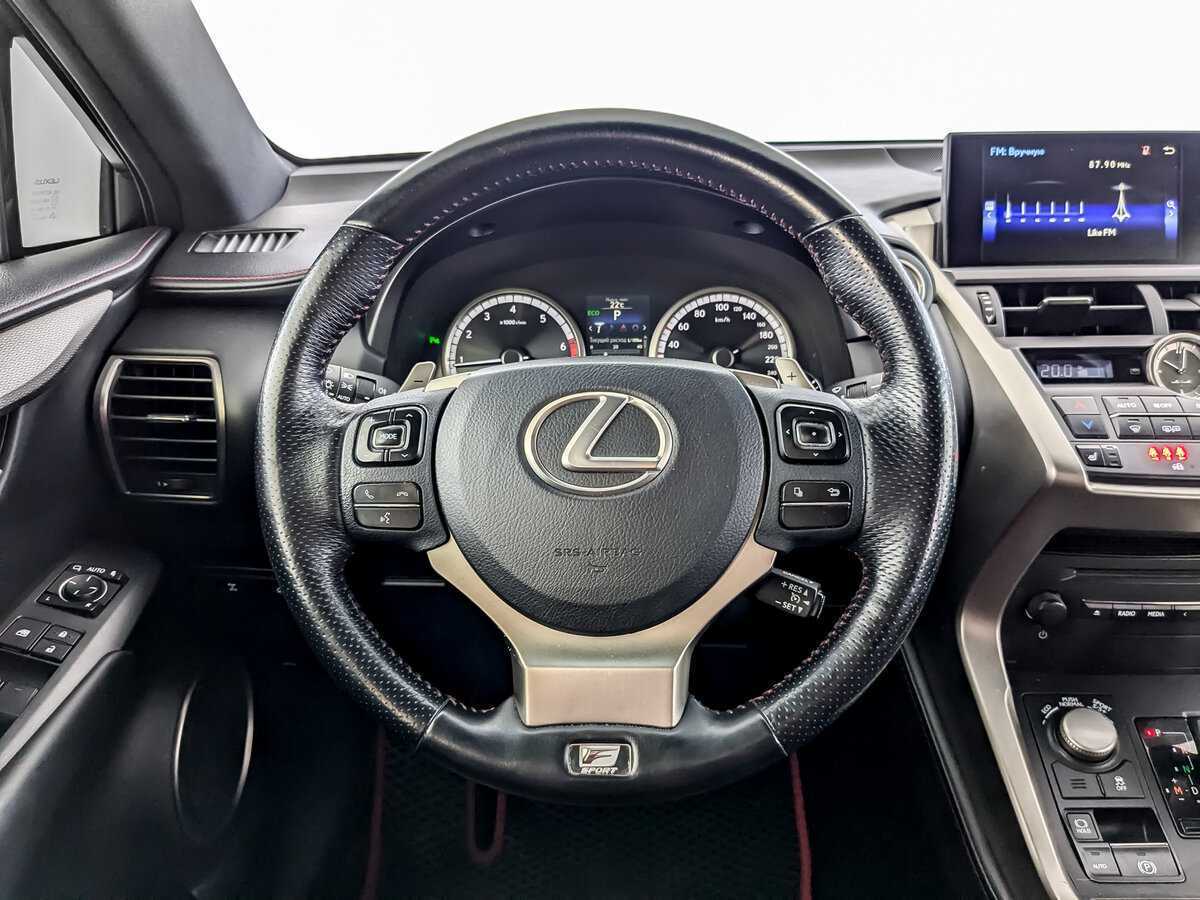 Lexus NX с пробегом — 2015 год. Фото: #17