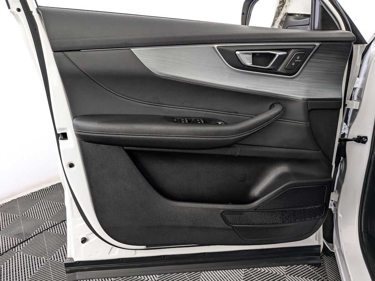 Chery Tiggo 4 Pro с пробегом — 2023 год. Фото: #14