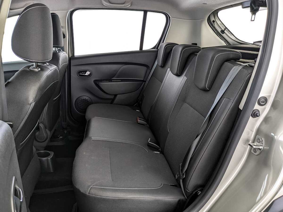 Renault Sandero с пробегом — 2021 год. Фото: #13