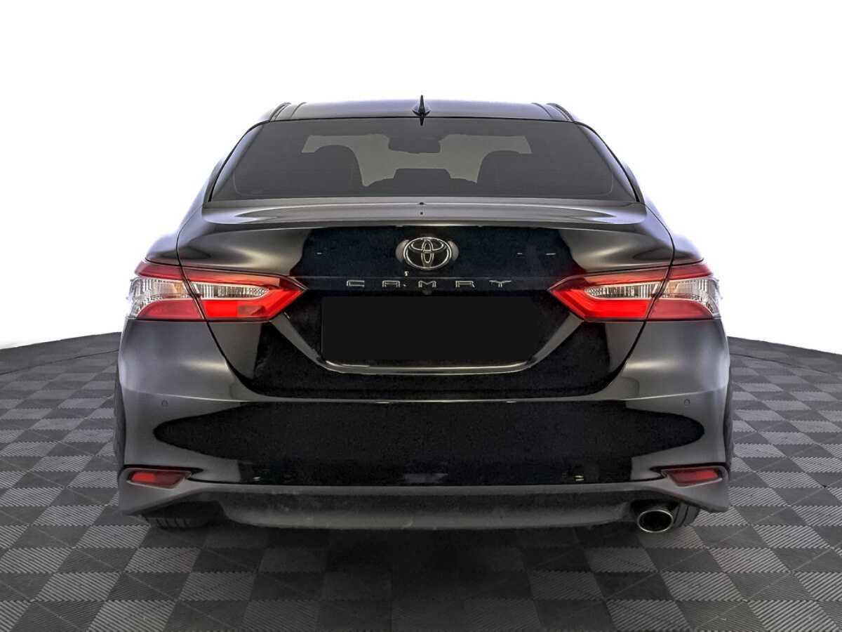 Toyota Camry с пробегом — 2019 год. Фото: #5