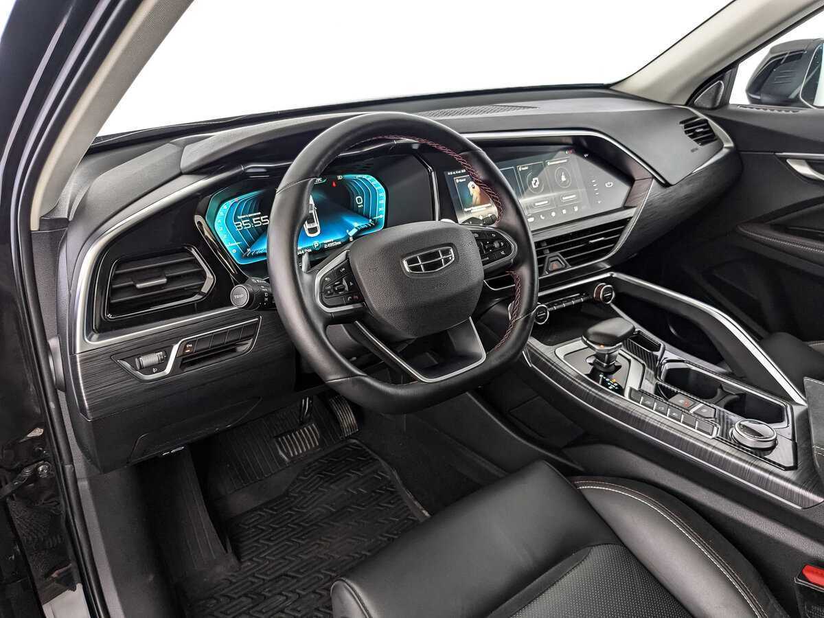 Geely Tugella с пробегом — 2021 год. Фото: #10