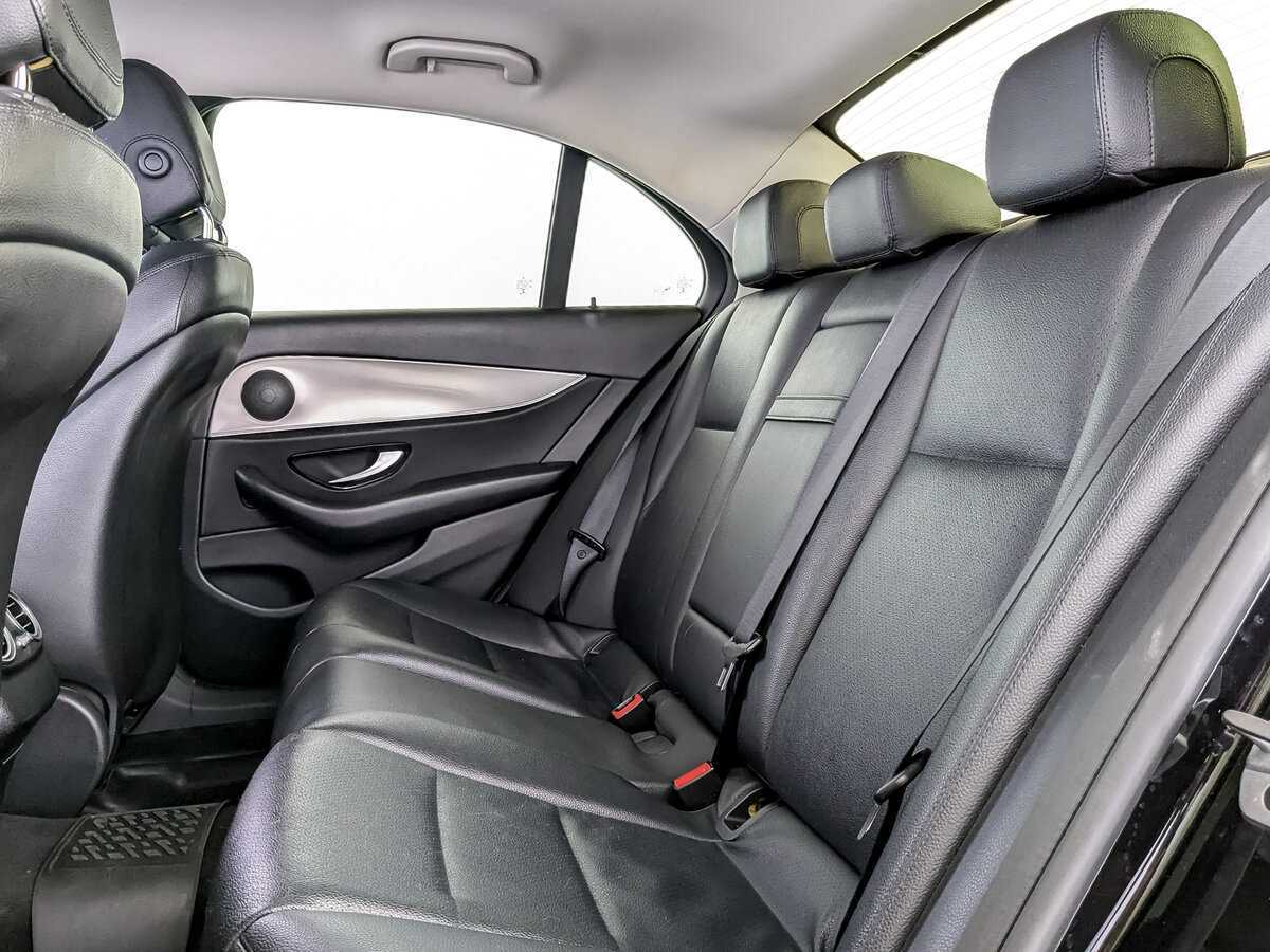 Mercedes-Benz E-Класс с пробегом — 2018 год. Фото: #9