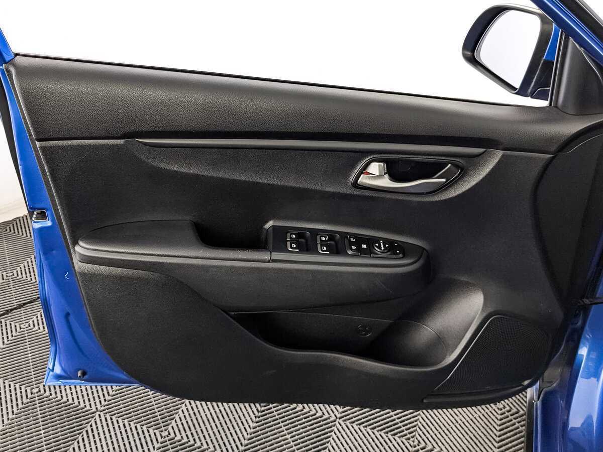 Kia Rio с пробегом — 2019 год. Фото: #14