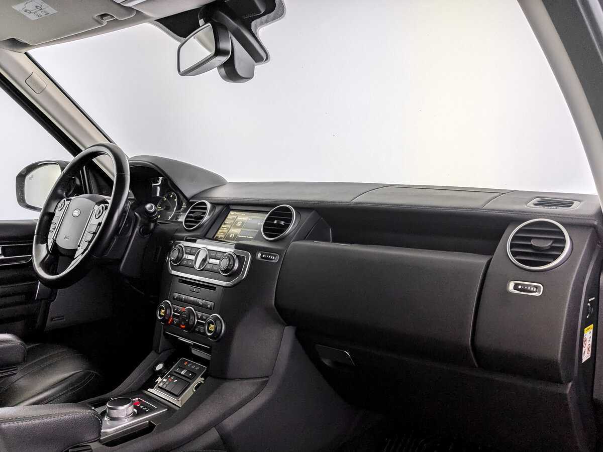 Land Rover Discovery с пробегом — 2014 год. Фото: #8