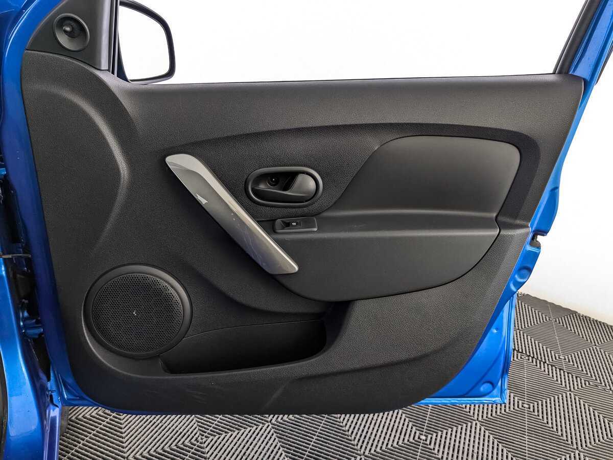 Renault Logan с пробегом — 2016 год. Фото: #20