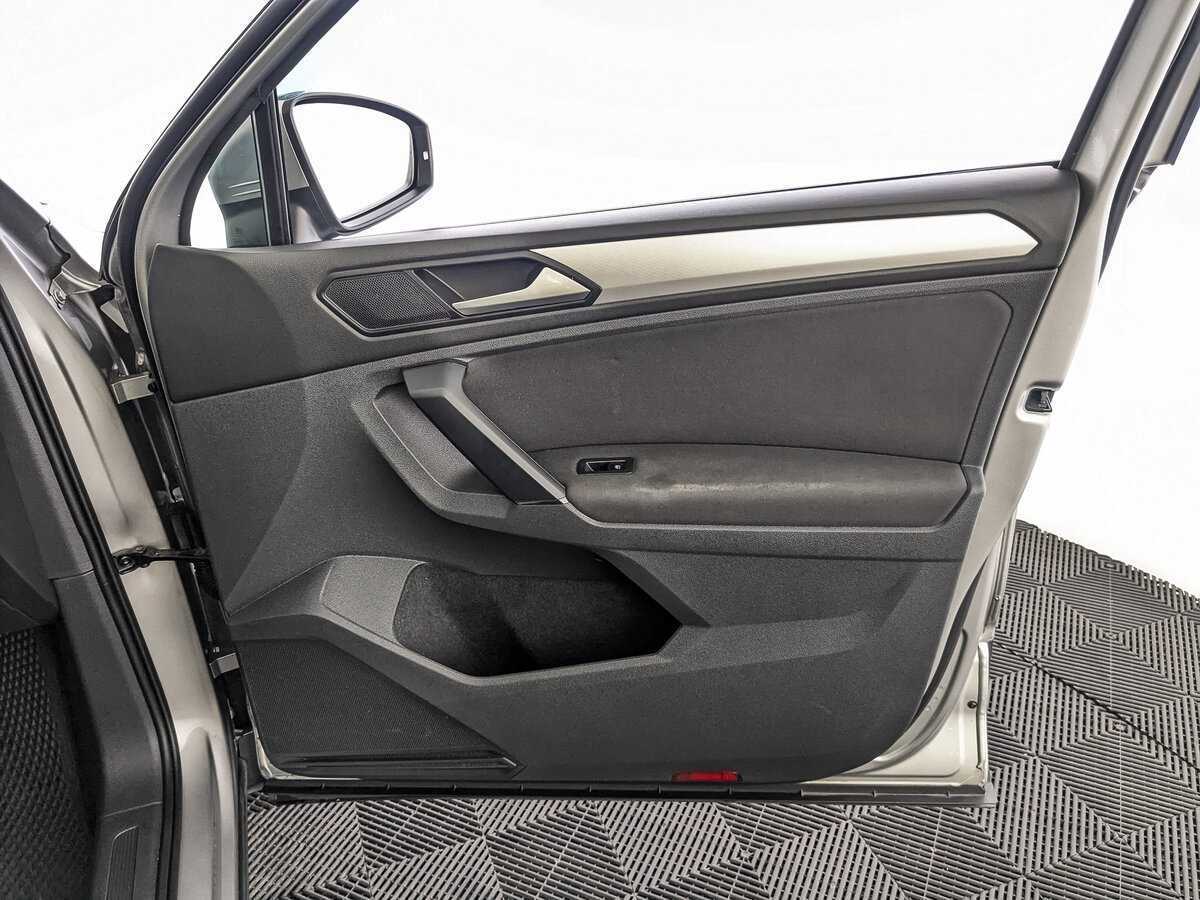 Volkswagen Tiguan с пробегом — 2019 год. Фото: #20