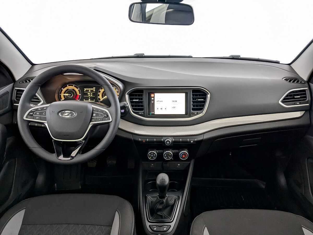 Lada (ВАЗ) Vesta с пробегом — 2023 год. Фото: #11