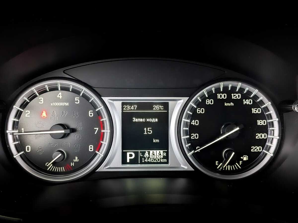 Suzuki Vitara с пробегом — 2016 год. Фото: #10