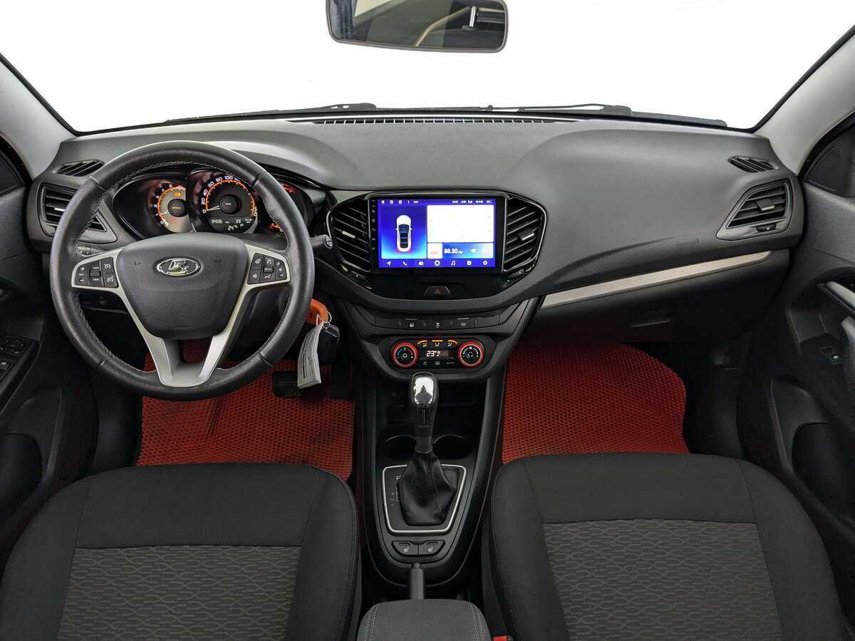 Lada (ВАЗ) Vesta с пробегом — 2020 год. Фото: #19