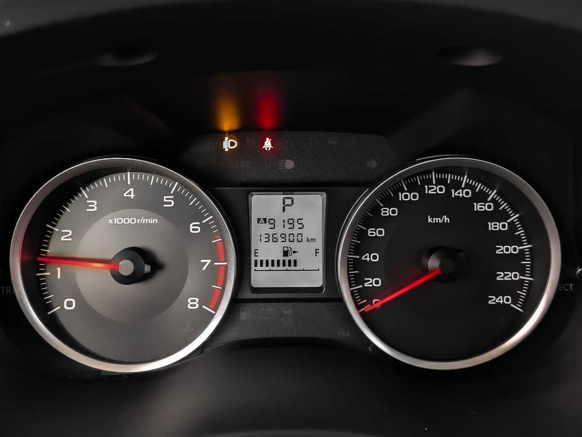 Subaru Forester с пробегом — 2013 год. Фото: #11