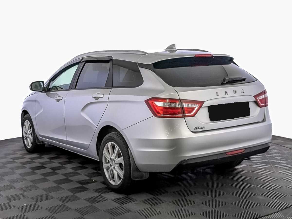Lada (ВАЗ) Vesta с пробегом — 2020 год. Фото: #6