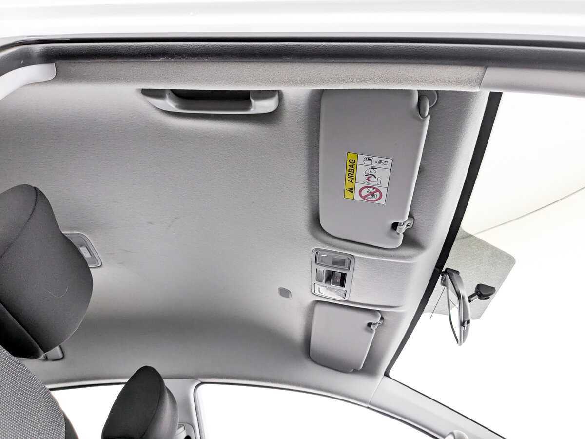 Hyundai Solaris с пробегом — 2020 год. Фото: #16